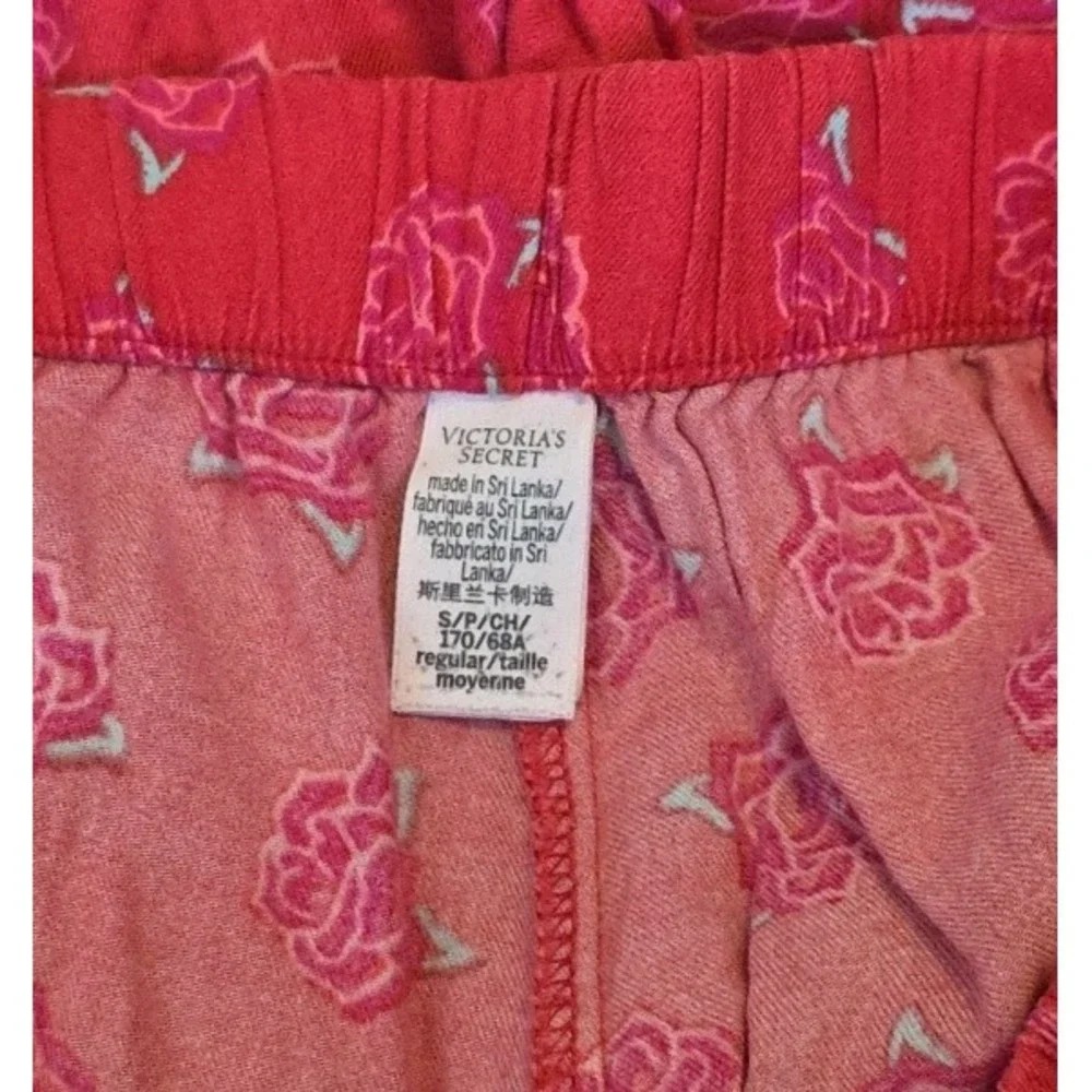 Victoria's Secret Flannel Pajama Set‎ Small Pink Rose Red Pants Long Sleeve